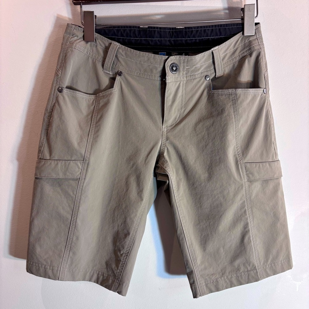 KUHL Sz 4 Bermuda Length Hiking Outdoors Front Pockets Shorts